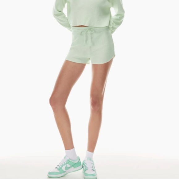 Aritzia Tna Melrose Waffle Short Large - Picture 1 of 5